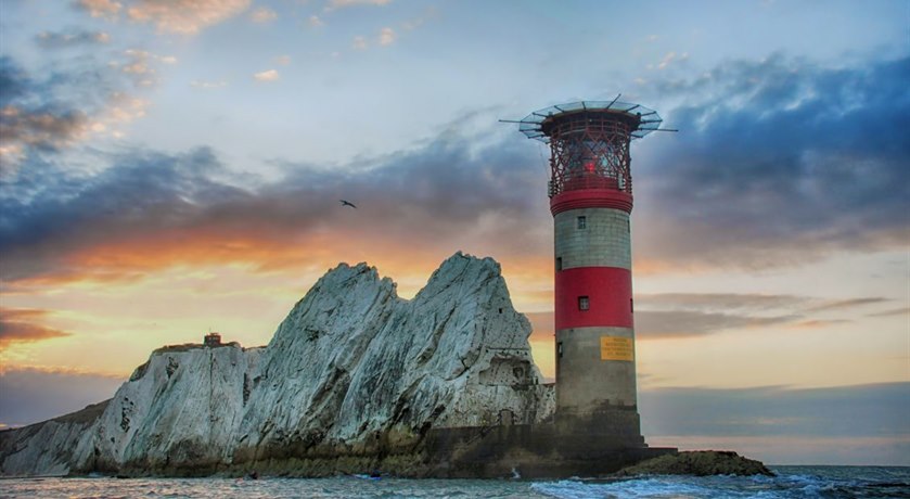 Light the South (@lightthesouth) on Twitter photo The Needles lighthouse on the Isle of Wight was built in 1859, stands at 31 metres tall, and replaced the cliff-top lighthouse established in 1785.
Who else has visited The Needles before?
#lightthesouth #lighthouse #iowlighthouse @charity_shc Image credit <a href="/RedFunnelFerry/">Red Funnel (IoW Ferries)</a> The Needles lighthouse on the Isle of Wight was built in 1859, stands at 31 metres tall, and replaced the cliff-top lighthouse established in 1785.
Who else has visited The Needles before?
#lightthesouth #lighthouse #iowlighthouse @charity_shc Image credit <a href="/RedFunnelFerry/">Red Funnel (IoW Ferries)</a>