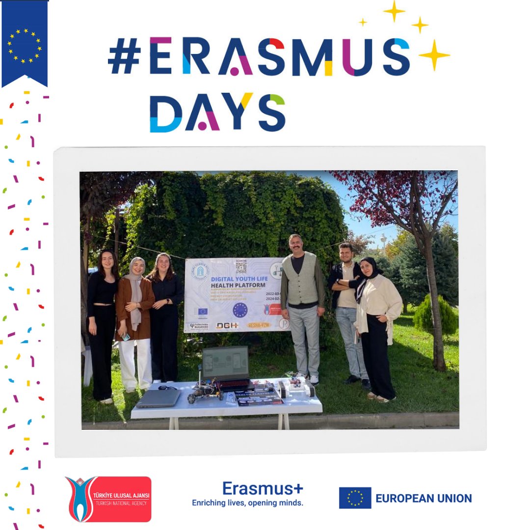 DigitalHealthPl's tweet photo. We were there on #ErasmusDays 2023✨✨ We presented both the mobile robots of our project to the experience of our school's students, and we introduced our application and shared what we have done so far in our project with the curious students of our school🎉🎊@ulusalajans https://t.co/A9VtozlNju