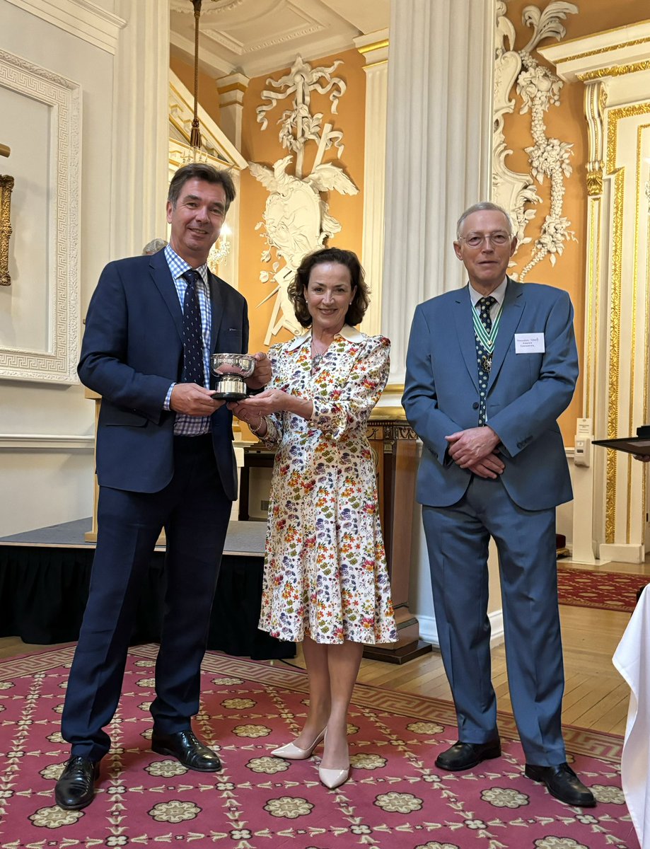 Windowflowers tweet media