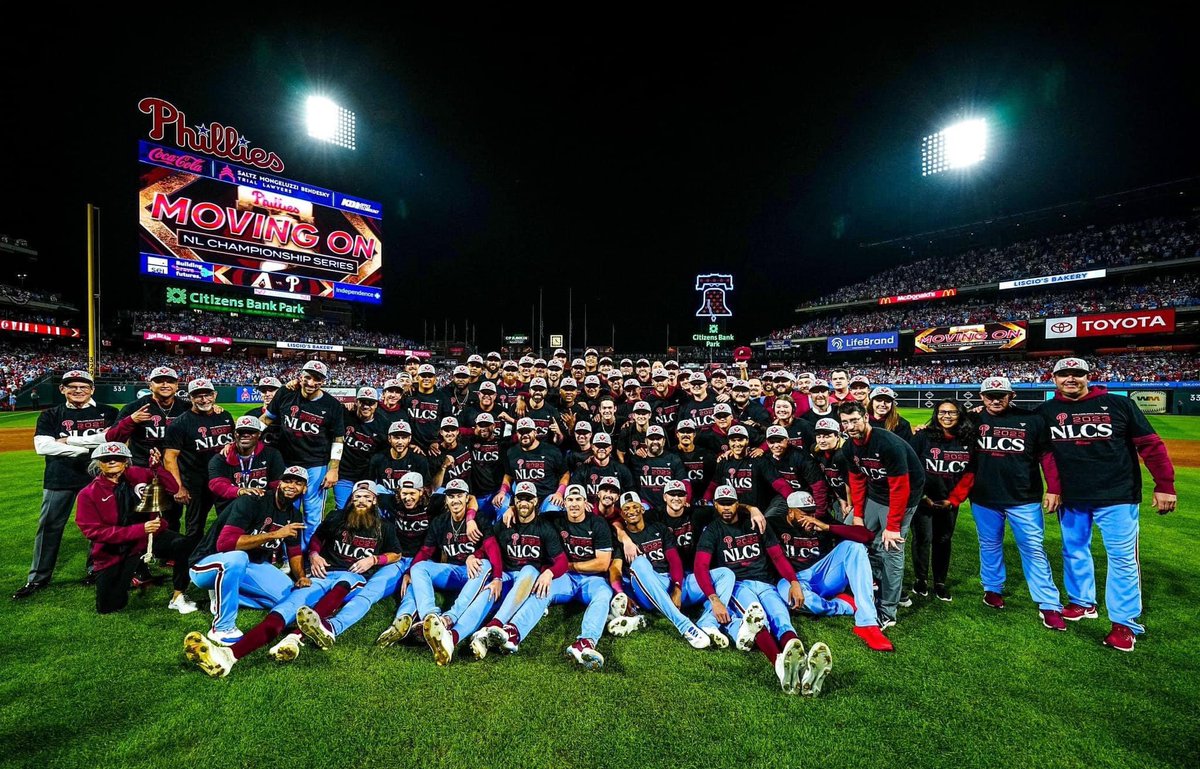 #Phillies #playthesong <a href="/Phillies/">Philadelphia Phillies</a> #RingTheBell