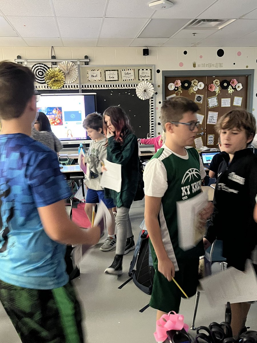 MBookworms's tweet photo. Using “musical partners” to complete our review question from @Amplify Chapter 7. The students love getting up and moving and it’s a fun way to incorporate collaborative learning! #BeRoyal https://t.co/WgnNcOTt2g