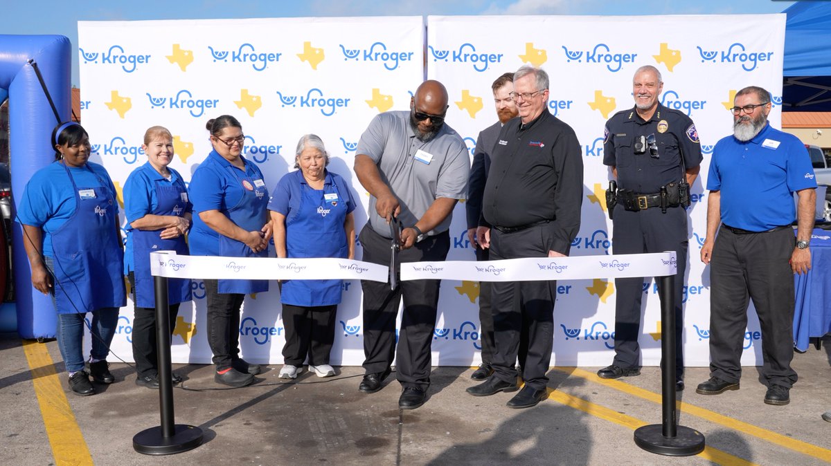 Last week, Kroger cut the ribbon on it's newly remodeled store in #Duncanville. Look for us doing the same in Fort Worth next week with great savings on food & fuel, with samplings and giveaways. We love spreading #KrogerKindness