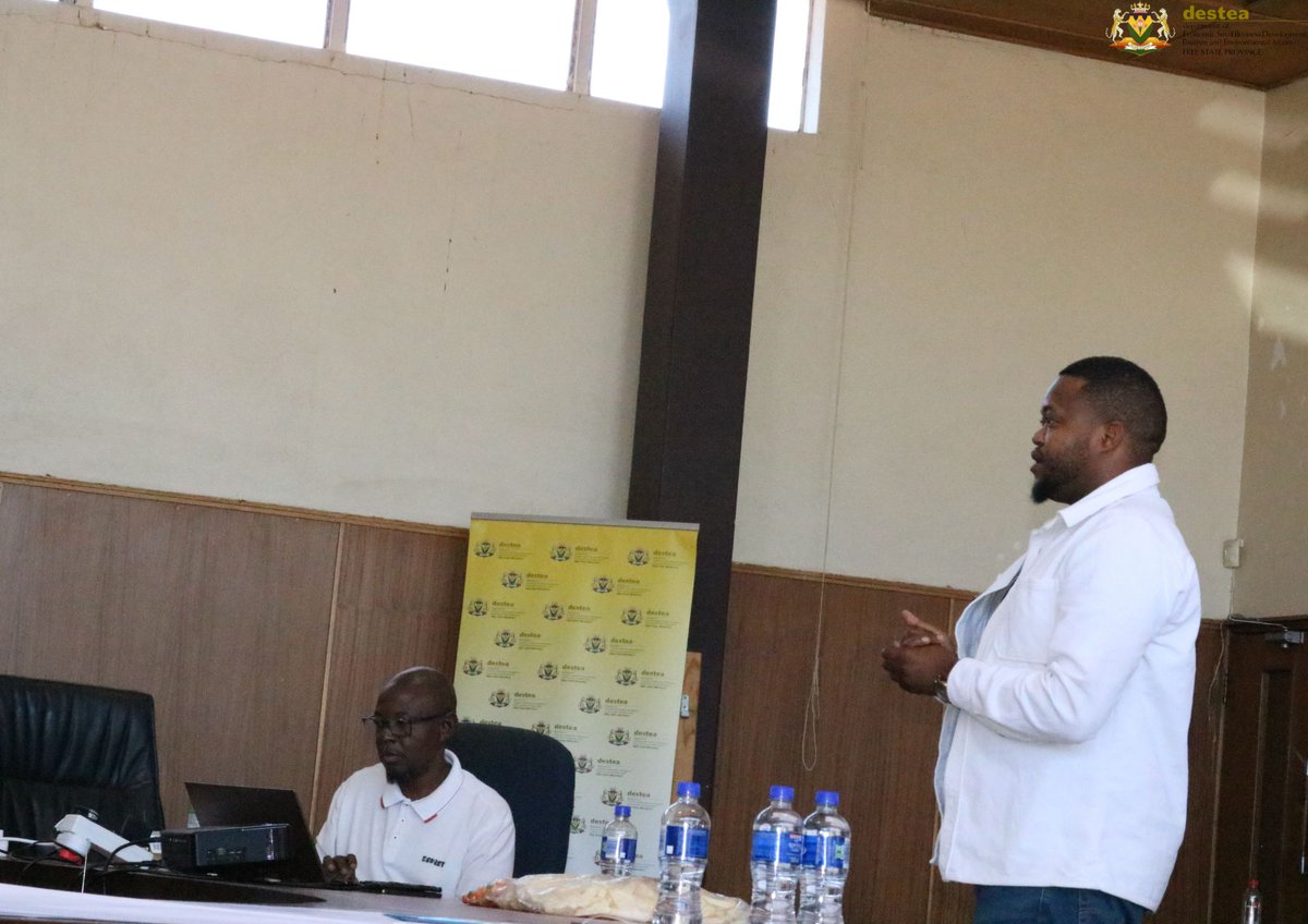 FSDESTEA's tweet image. The two winners will further compete with other districts&apos; winners for a total value of R500 000 at the provincial pitching competition that will be held in November 2023.
#DESTEA #YouthBusinessPitching #SMMESupport