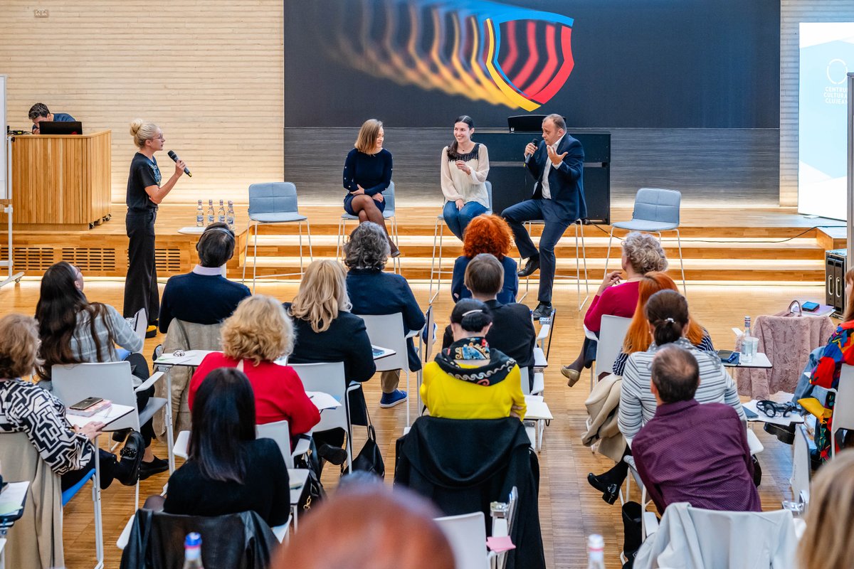 Culture and Well-being Forum built a frame of dialogue around the topic of health practices at work, and how we can balance our work environments through empathy and collective nourishment. We're glad to have shared the stage with our guests today. 💙 #culture #wellbeing