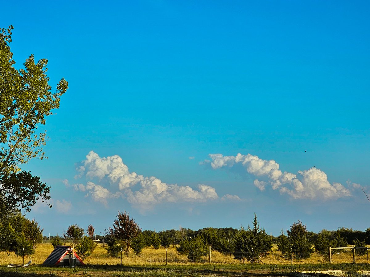MountsofKansas's tweet image. #Kansas #mountains #skyline