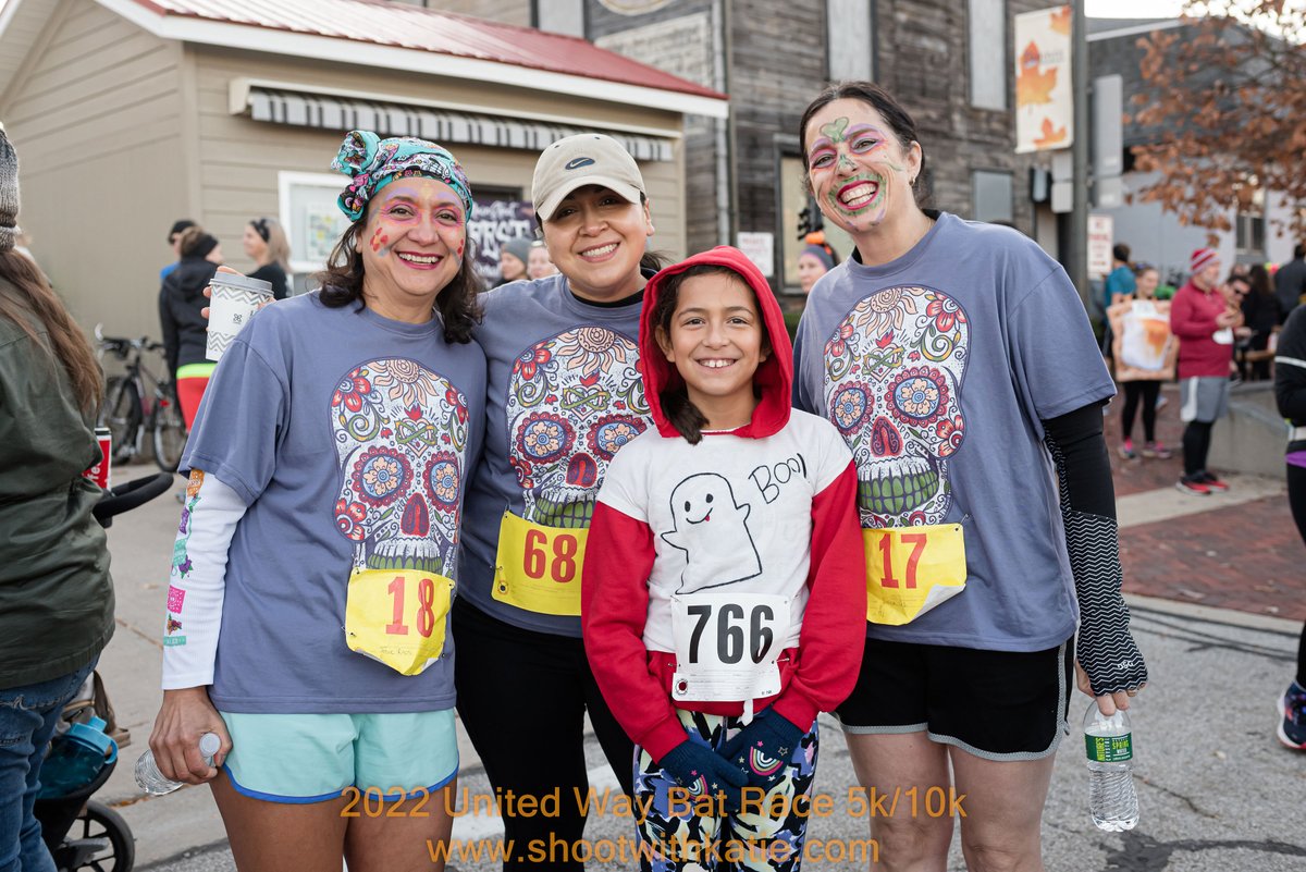 BataviaWay's tweet image. Bat Race is just around the corner on October 28 in beautiful downtown Batavia! 10K! 5K! Kids Fun Run! Costume Contest! Cider Donuts! Bloody Mary Bar! Medals for all finishers! And proceeds benefit the community! What is better than that? Register here: bataviaunitedway.org/bat-race/