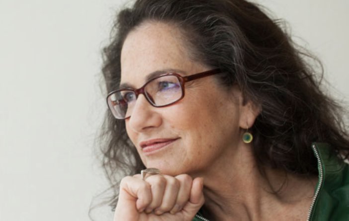 ElodiePinel2's tweet photo. "La racine du mal est dans le néant"

Dans Penser le mal, #SusanNeiman s'appuie sur #Kant et #Arendt pour comprendre si on peut rendre raison du mal, appelant les philosophes à regarder le mal en face.

#FemmesPhilo #JeLalis #VendrediLecture https://t.co/8QomJBl9Fp