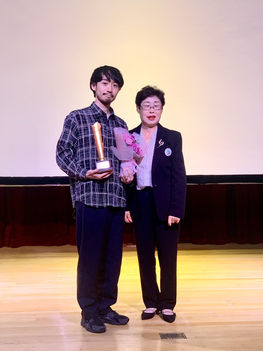 eatversity's tweet photo. 映画『Eatversity』が韓国ソウルで行われる映画祭でベストショートを受賞しました！🏆

📍Liberty International Movie Festival

現地ではプロデューサーの寺地が授賞式に参加しております。引き続き続報をお待ちください！！ https://t.co/nnHXRBjf0n