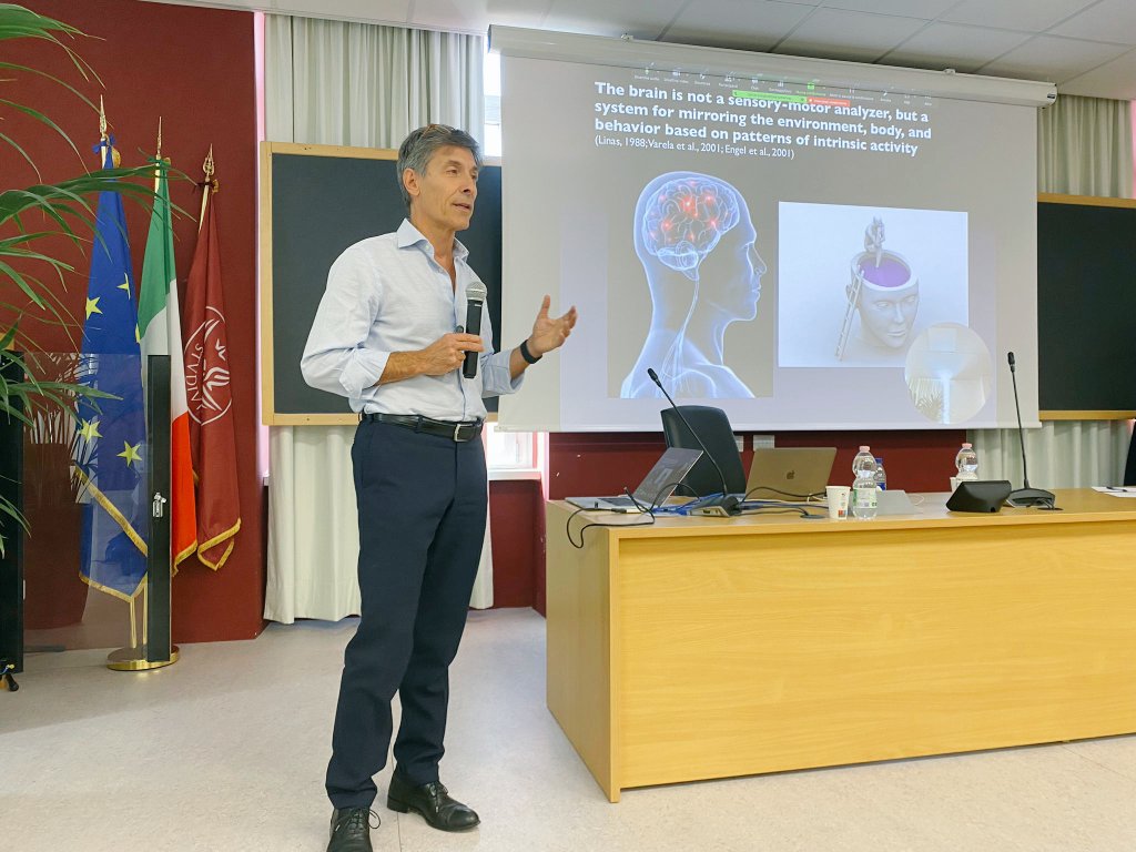 Cosync Lab tweet media