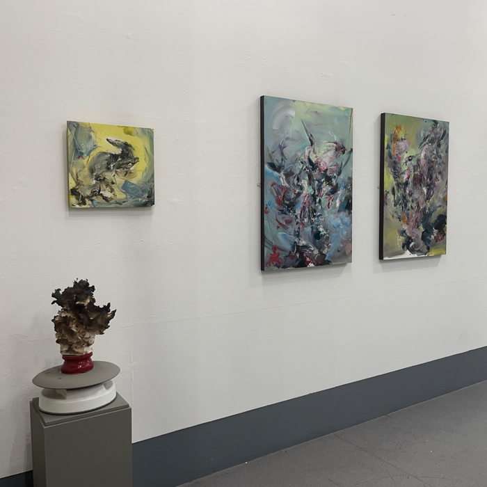 Heads &amp; Tails: Picturing People &amp; Other Animals
Exploring the bonds between people and animals in the home, the workplace and in the wild.  
The Fermoy &amp; Shakespeare Barn, King's Lynn
FREE ENTRY: Ends 28th October 2023 – Thurs, Fri, Sat  11am to 4pm
-
#contemporaryandcountry
#art