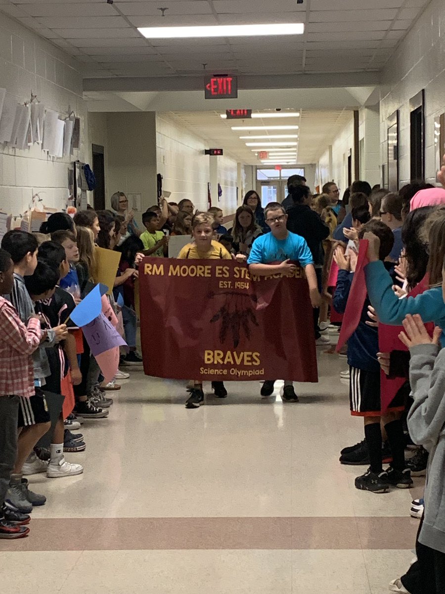 At <a href="/RMMES_STEM/">R M Moore Elementary School STEM Academy</a> we send our kids off to Special Olympics in style!@Matt_Kimbrell68 #unbeatable #ccso