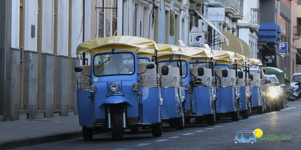 Nuestros Tuk tuks son una opción cómoda para hacer turismo, entre sus ventajas, puedes encontrar a nuestros guías🚶‍♀️🚶 que se encargarán de contarte todas las historias y detalles de Las palmas. #TripGreenTripLife #TukTukCanarias #TurismoSostenible #ExperienciasCanarias #TurismoLP