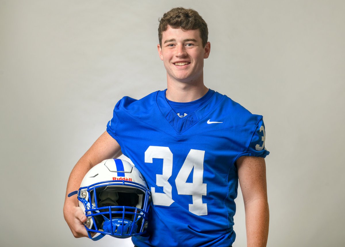 pjstarsports's tweet photo. Week 8 Friday Prep Spotlight-
@ConnorPilgrim3 of Limestone

-Favorite NFL player: Brian Urlacher
-Favorite college football team: Illinois State

Limestone plays Pekin, 7:30 p.m. Friday

@pjstar photo by @MattDayhoff

#pjspreps https://t.co/EHe51PP3cV