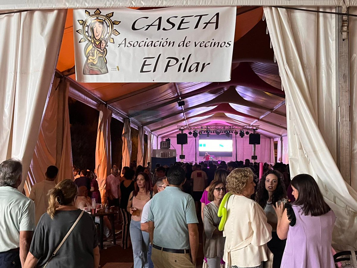 aytovvaserena's tweet photo. #AUDIO2 Continúan las fiestas del Barrio del Pilar. https://t.co/LN0Y8CM0hN