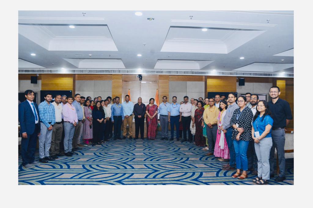 Logistics_MoCI's tweet photo. An important achievement of #PMGatiShakti is onboarding of #SocialSector #Ministries, thereby expanding outreach for #holistic #PeopleCentricDevelopment. 
@SumitaDawra @CimGOI @SomParkashBJP https://t.co/lRgWFrBu2x