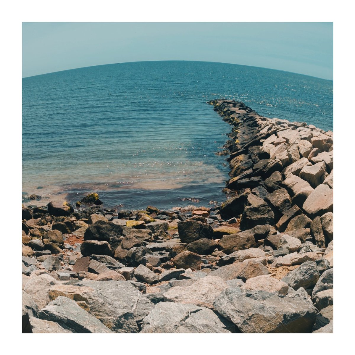 The latest LP "the szn" will debut 10.27.23. 

Mark your calendars and check it twice 📌