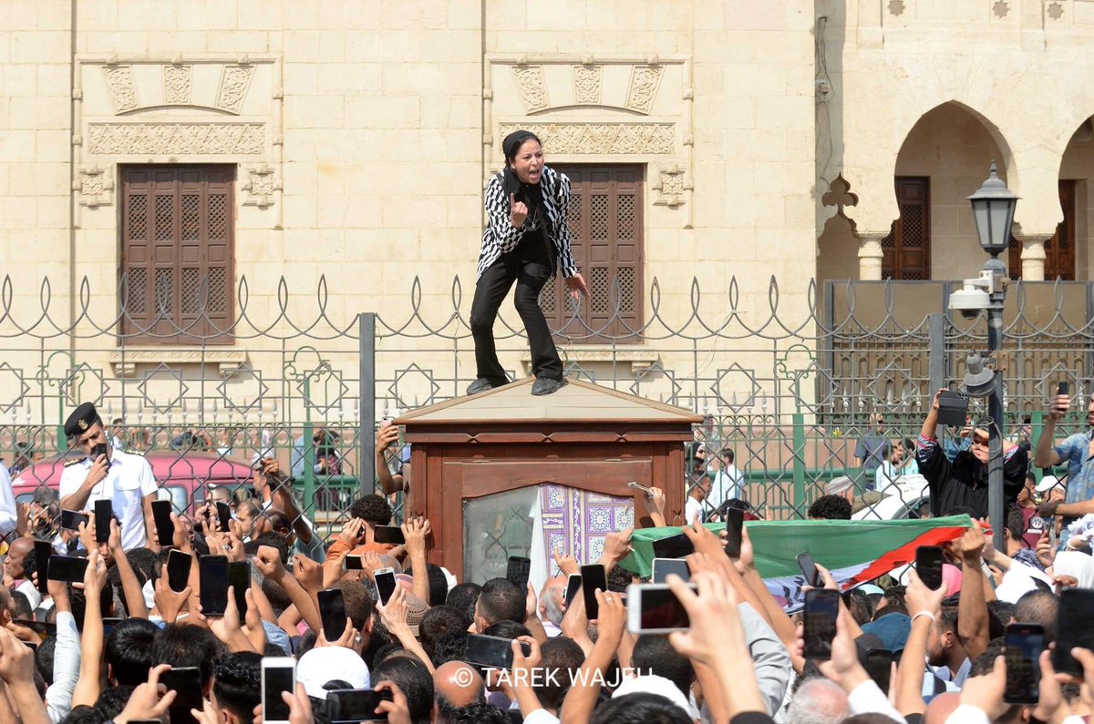 أمام الجامع الأزهر..
القاهرة - لفلسطين.
13 أكتوبر 2023