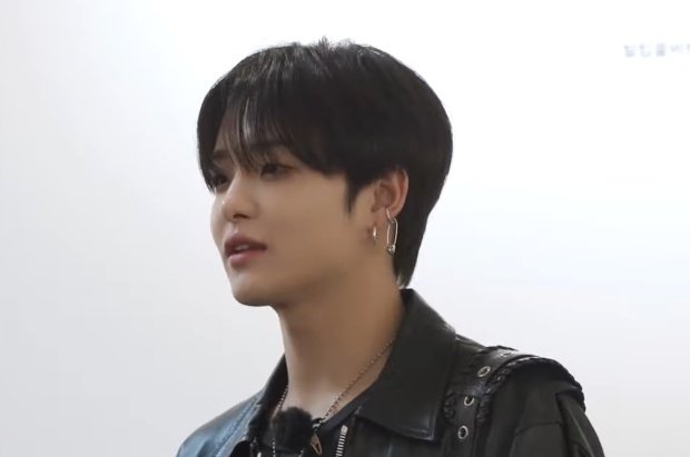 jihoon tweet media