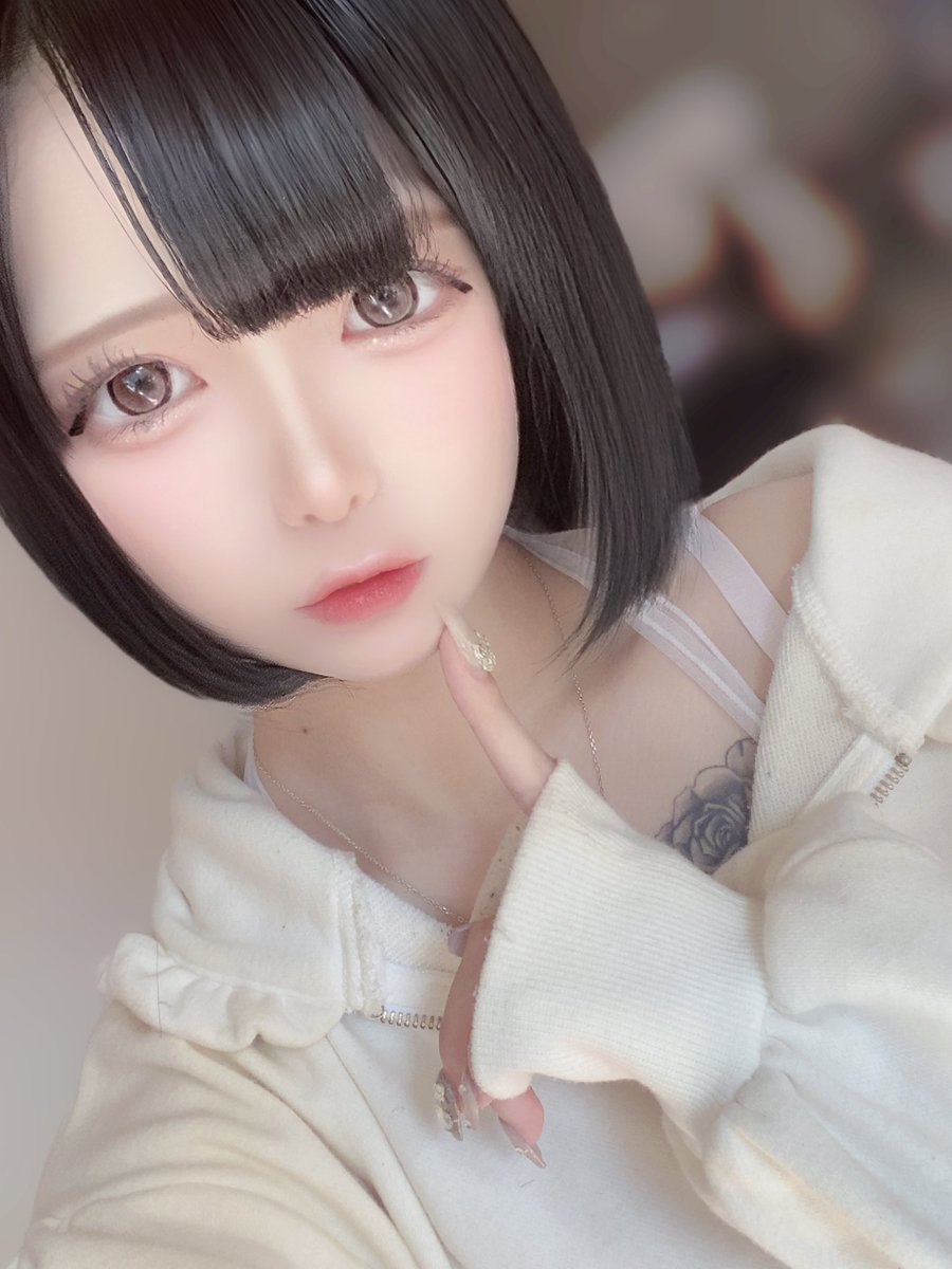 ringo_cure's tweet photo. 「え〜、彼女さん重くない？笑」 https://t.co/M2l3bbM9Iv