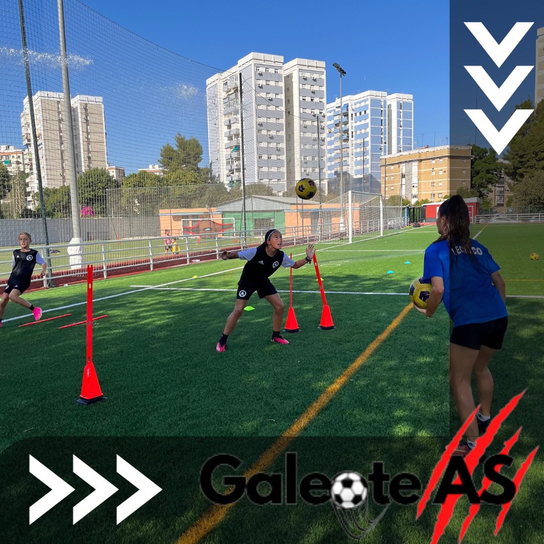 Fuerza, garra y ambición con el balón 🫶🏽⚽️

#galeoteas #tecnificacionfutbol #tecnificacionfemenina #trabajoespecifico