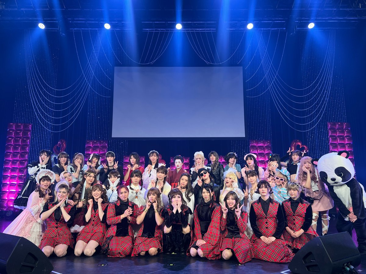 MissMoa.公式 tweet media