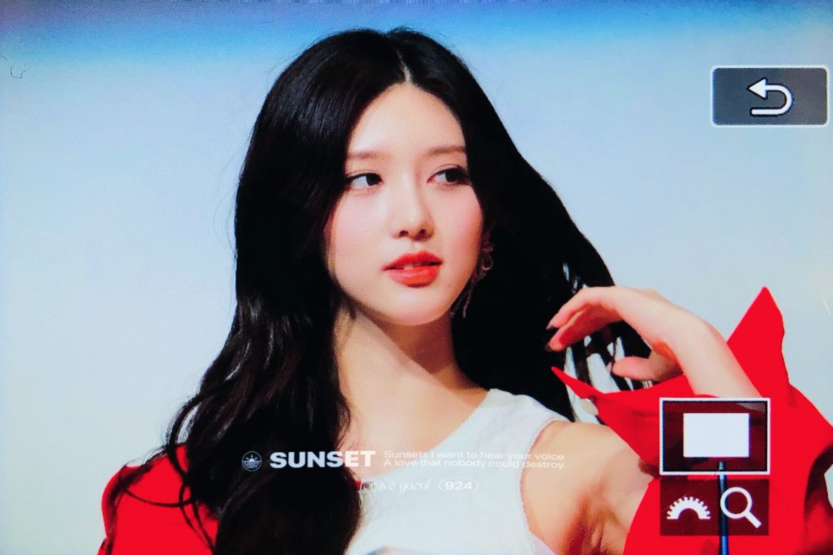 sunset_ge's tweet photo. 231013 
#IVE #아이브 #가을 #김가을 #GAEUL https://t.co/uTjBSHnDXt