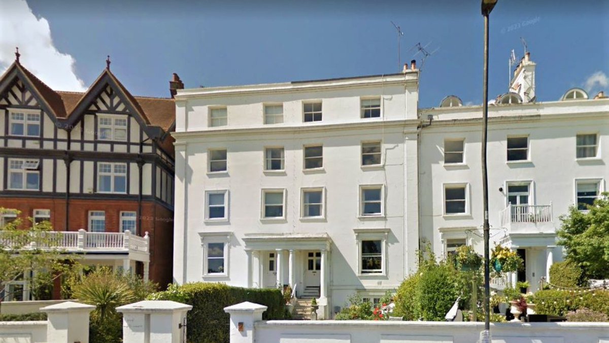 Network Auctions tweet media