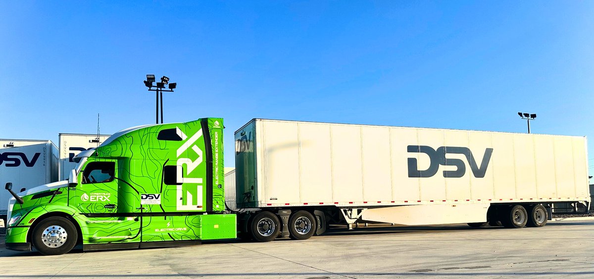 DSV_US's tweet photo. DSV successfully trialed a Hyliion EFT unit routing from Laredo, TX ➡ Fort Worth, TX ➡ Laredo, TX, significantly reducing our carbon tonnage output while navigating this high-volume, strategic customer lane. 🌎🚚

#DSV_US #Road #Transport #Logistics https://t.co/Jg7CQVsxLk