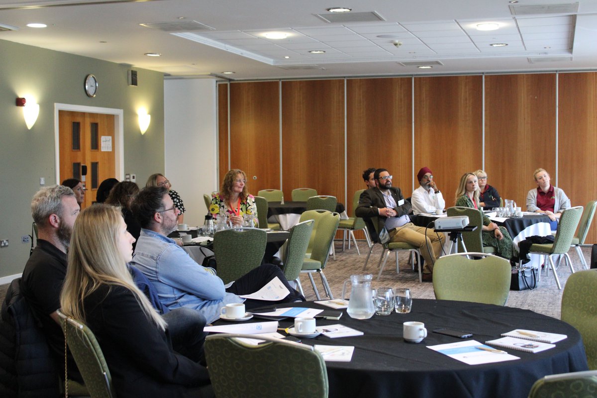 WCNW Chamber (@chamberwcnw) on Twitter photo Lunch & Learn Power Hour returns! ⚡🥳
Thank you to <a href="/Rhian_insight6/">Rhian Anstey insight6</a> for sponsoring and running this event! 👏
Rhian hosted a fantastic interactive session that left attendees with many strategies and ideas on how they can improve their customer experience process! 📈 Lunch & Learn Power Hour returns! ⚡🥳
Thank you to <a href="/Rhian_insight6/">Rhian Anstey insight6</a> for sponsoring and running this event! 👏
Rhian hosted a fantastic interactive session that left attendees with many strategies and ideas on how they can improve their customer experience process! 📈