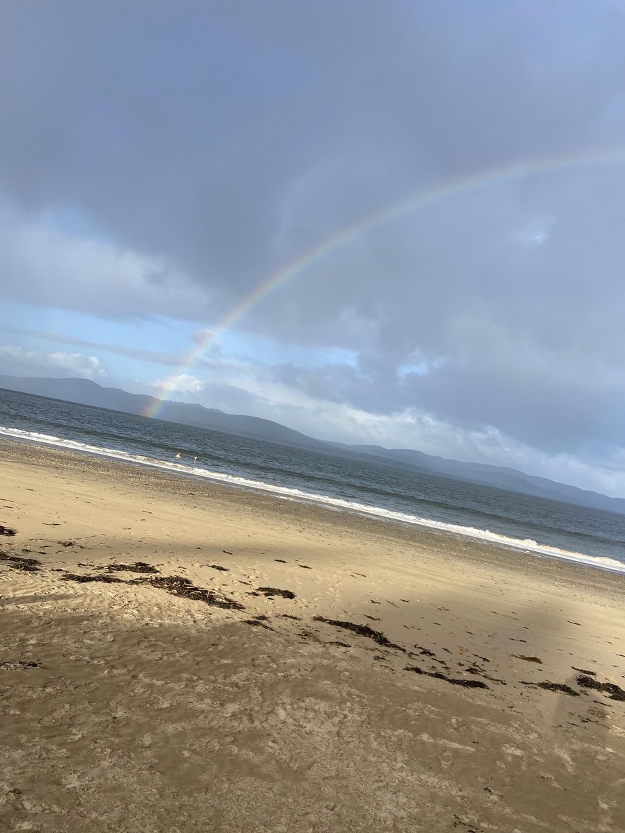 jobfairyni's tweet photo. What a beautiful fresh morning for a swim #donegal #ludden #coldwaterswimming 🥶🇮🇪 https://t.co/JDFKfCjHYL