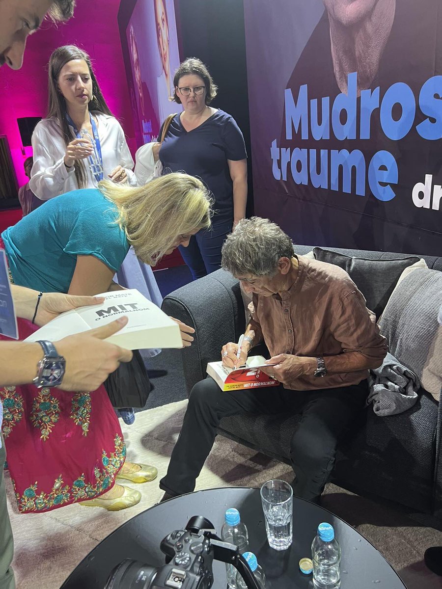 “Trauma“and Gabor Mate and beautiful Jelena Djokovic in Banja Luka made on extraordinarily event. #novakdjokovicfounndation.org