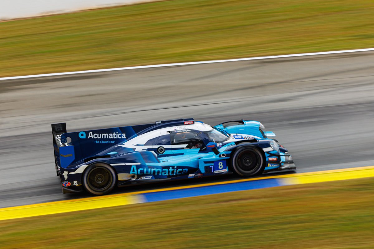 smclaughlin93's tweet photo. Night and day practice yesterday. Our car feels pretty good, I’m honestly still learning a lot around this place - it’s no joke! 1 more sleep till race day 😎💙 https://t.co/xcq599ELcB