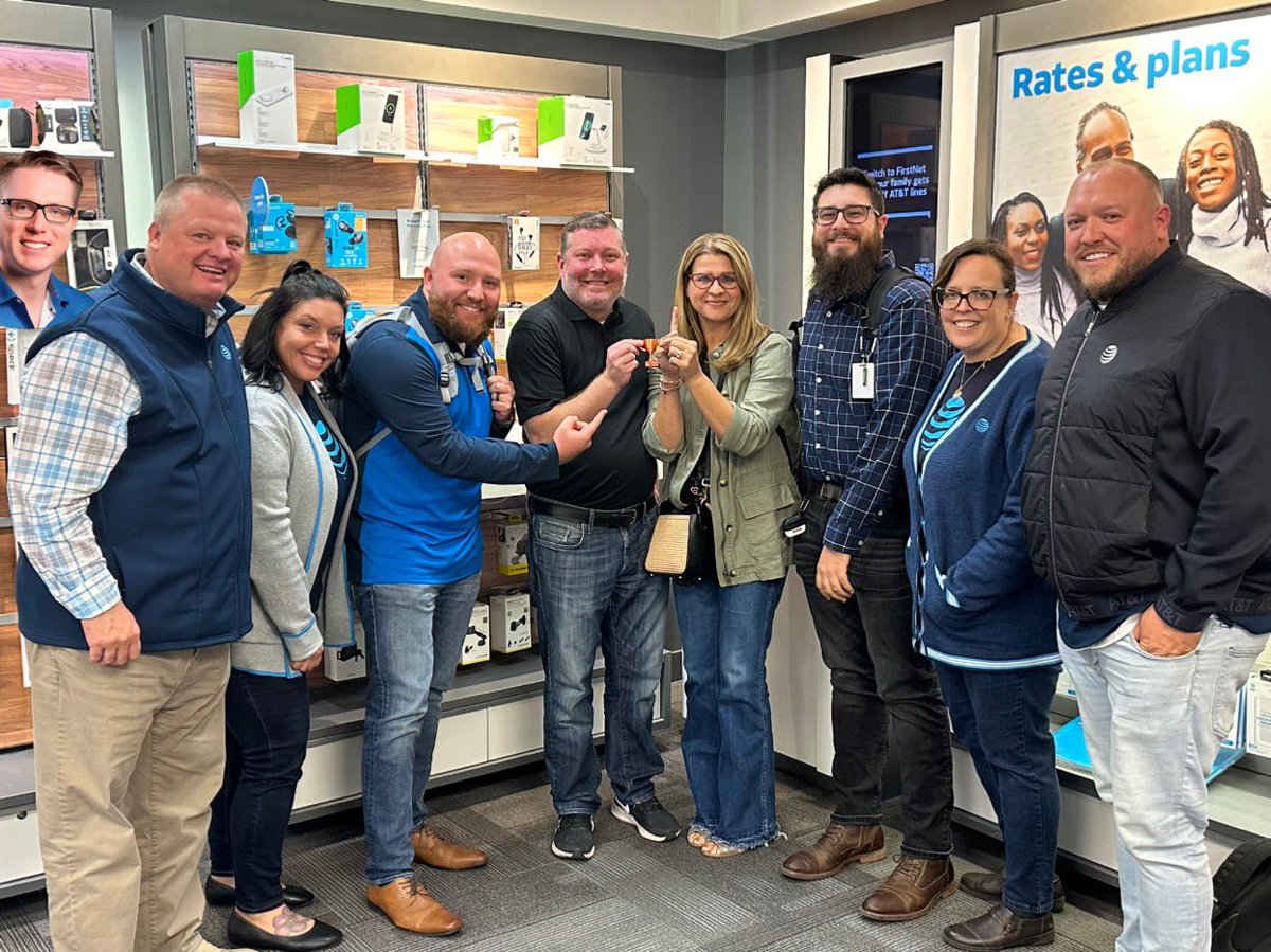 Had the BEST Ops Review yesterday with <a href="/keroninc/">Keron Incarnato</a>! The sky is the limit and this team is just getting started! 👍 

Also, expect bigger trophies in the future 🏆 

RAISE THE BAR!