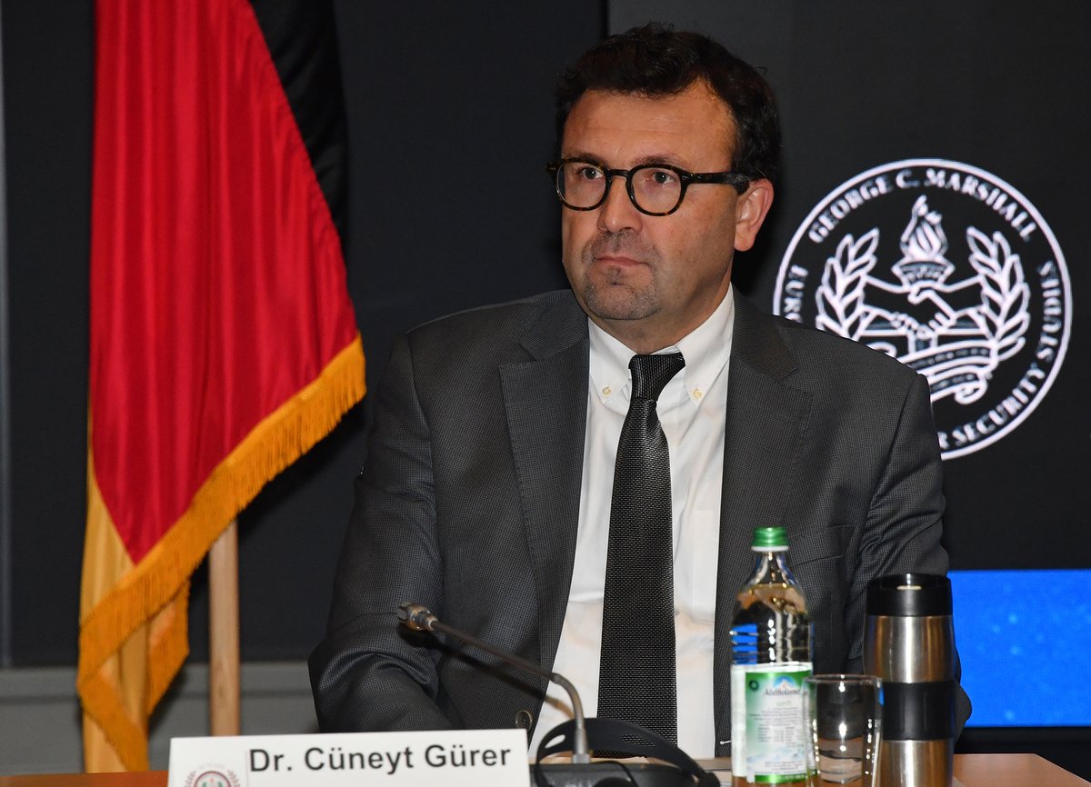 Marshall_Center's tweet photo. 🌍🌐#GCMC's Program on Applied Security Studies' #RegionalFocus hosted a panel on Europe’s Southeast with Dr. Matthew Rhodes, Maj. Gen. Miha Skerbinc and Dr. Cüneyt Gürer. #PASS2023 #Balkans #Europe #StrategicCompetition #securitypolicy https://t.co/ieH9tpoFRt