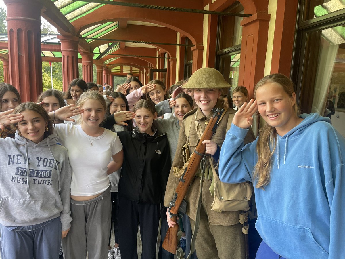Head_WHS's tweet photo. Had such a brilliant time with Y10 on the Battlefields trip. They were fun, thoughtful and engaged. How lucky I feel to have spent time in their company thinking about the sacrifice made by so many. @WimbledonHigh @History_WHS https://t.co/rMEv4K220s