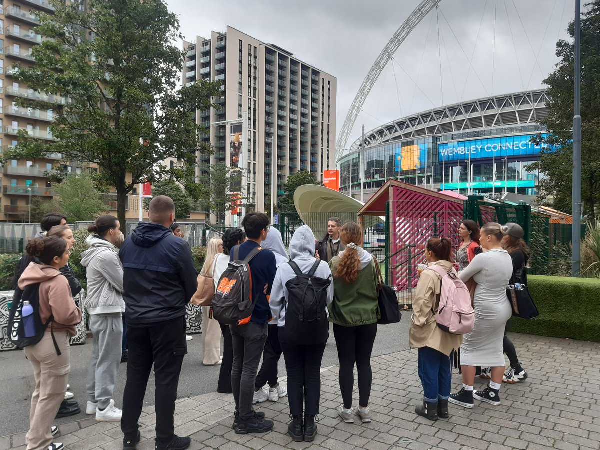 Andrew Smith tweet media