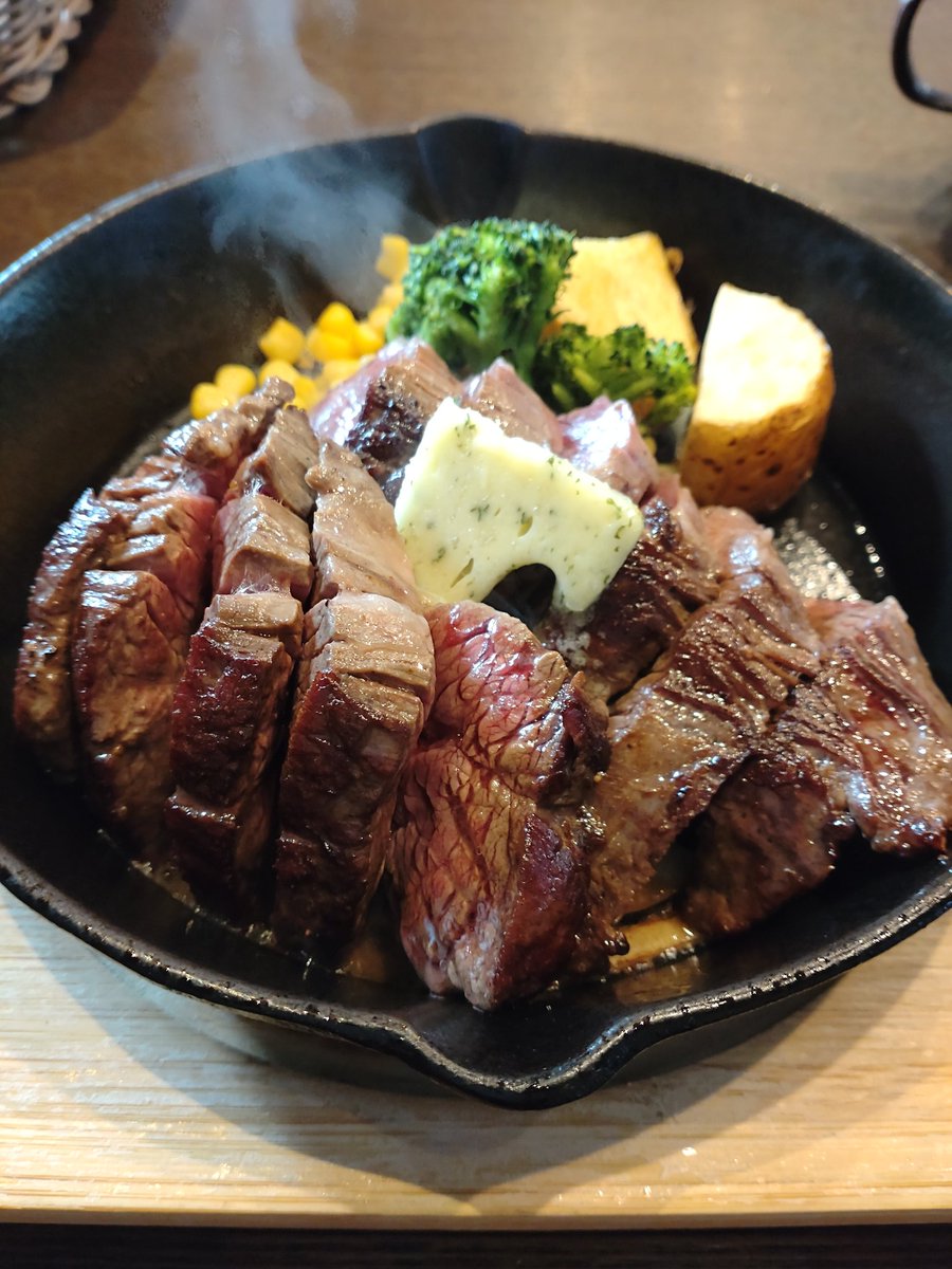 NowBay's tweet image. ﾊﾗﾐｽﾃｰｷ300g👍美味し😆
あっという間に完食。

#石岡市 
#SpringTree