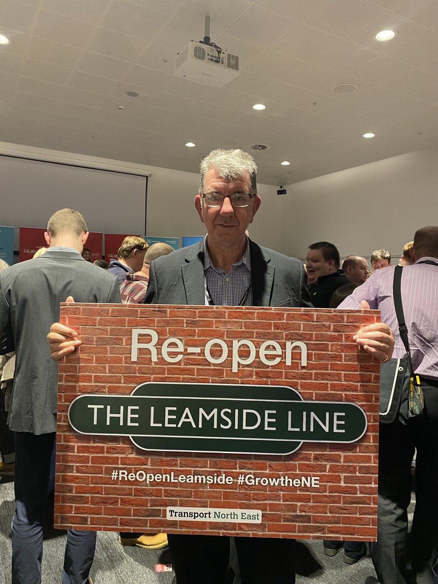chrismcewan11's tweet photo. 🚂Was great to offer my support to #ReOpenLeamside at #Lab23
Although not in the Tees Valley, if selected for this must win election, I’ll work with neighbours in the North East to improve transport connectivity between our two combined authorities
#GrowtheNE https://t.co/2QFgtVbqgA