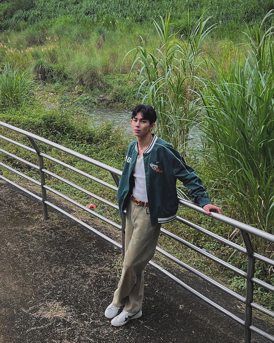 _1saacyang's tweet photo. 🌲 https://t.co/jLUjwCL0QF