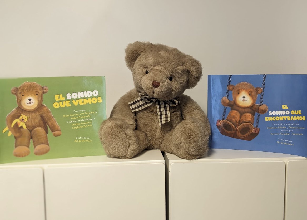 ListenAndLookB1's tweet image. #AHPDay2023 a great #FeelGoodFriday  to announce our books in Spanish  @duolingoespanol @learnspanish @mychal3ts @2SmallToFail @ZEROTOTHREE @DanWuori @sljournal @amlibraries @ILoveLibraries @NAEYC @operationsmile @Smiletrain @NatlHeadStart @dollyslibrary #bilingual @RCSLT #SLT