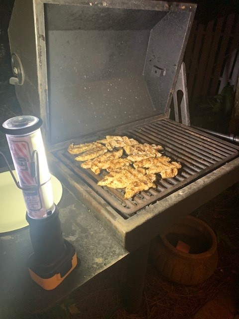 saftlite's tweet image. Some companies like Cessna use the Stubby II Cordless to help them build aircraft.  I use mine to grill while on vacation!  How do you use yours??

saftlite.com/cordless-work-…

#saftlite #cessna #aerospace #worklights #vacation #grill