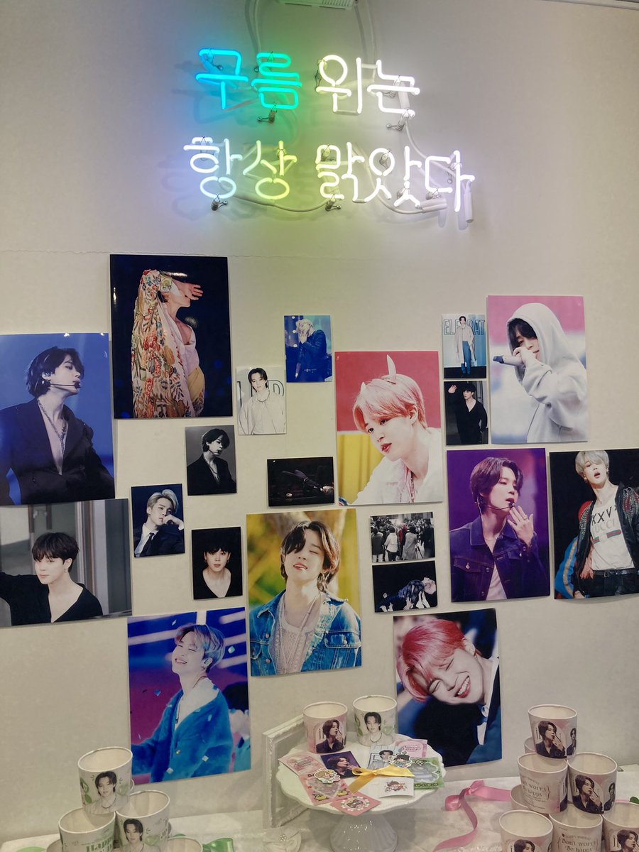Jme62442007's tweet photo. Happy Birthday JIMIN🐥🎀

原宿cafe yolumへ🍰
#HappyJiminDay 
#HappyBirthdayJimin https://t.co/t69bXuq6uf
