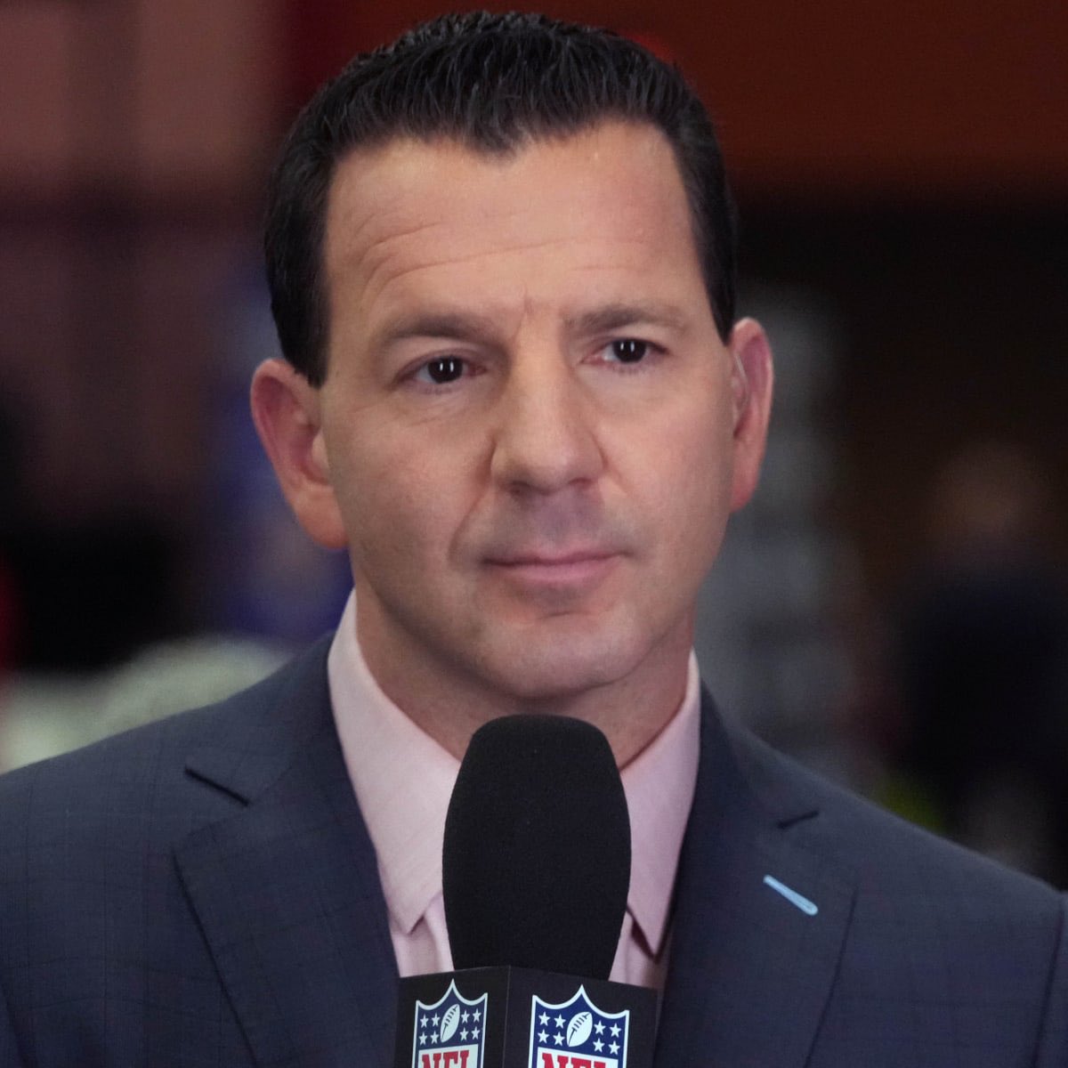 NflTranslator's tweet image. Me: Hey @gmfb Let’s have a segment called Ian Raps the Report. 

Ian: