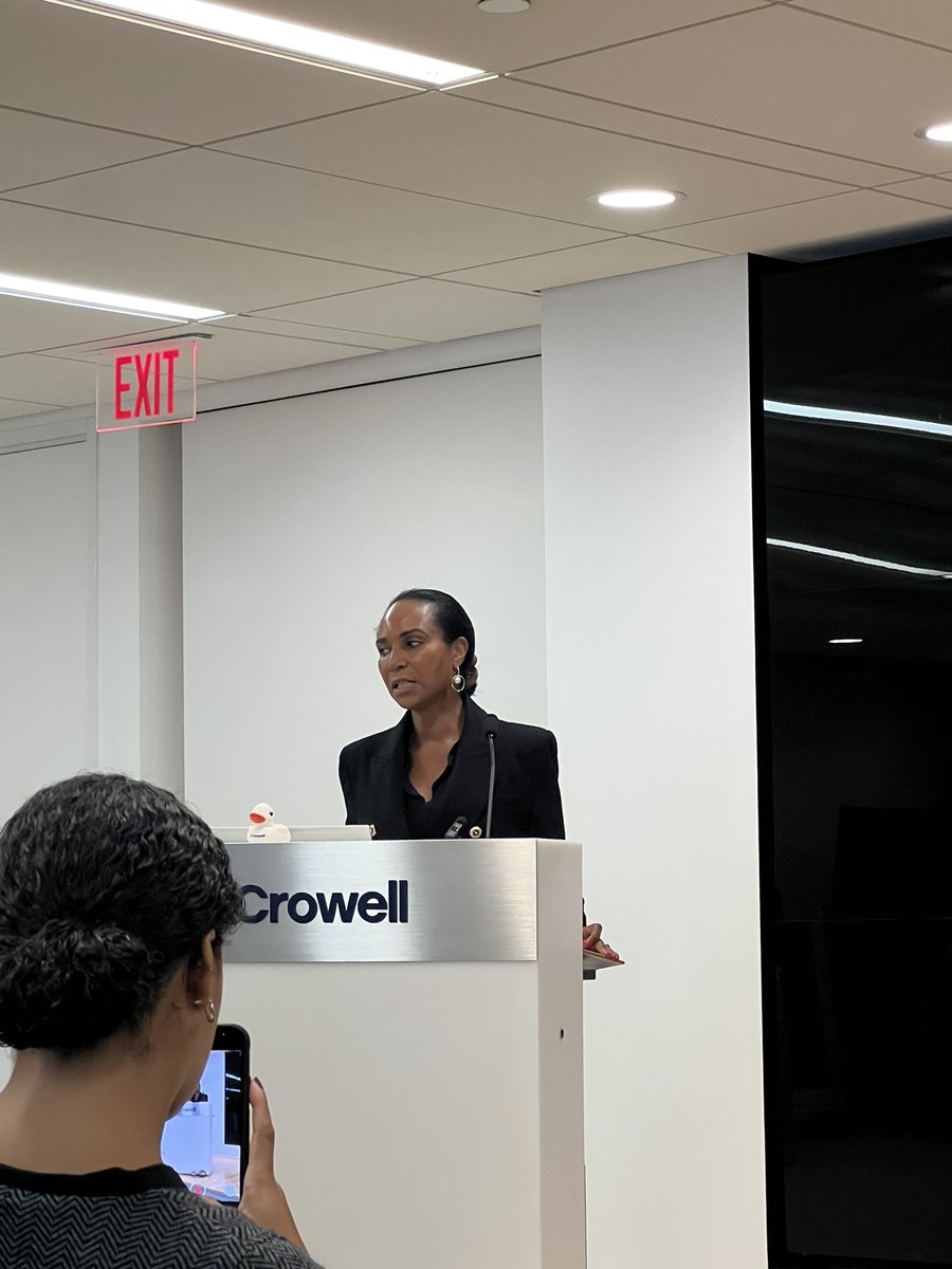 DestinyASingh's tweet image. I was told recently that “funders don’t want to fund” the things that I care a/b (I.e. ensuring that indigent people have access 2 legal services). Today, as I listened 2 CJ Blackburn-Rigsby and Josey-Herring speak today @ #DCProbonoweek, I know that I’m on the right side of this