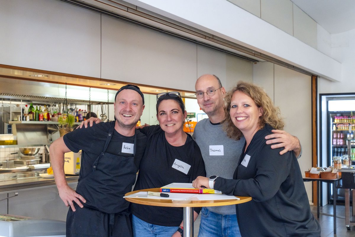RIEDELnet's tweet photo. Bon Appetit 🍝😋 At this week’s networking lunch we had a delicious traditional German Sauerbraten and great new conversations! With good food and excellent company, we were able to expand our network and get to know new perspectives from within the company! https://t.co/JrWcIm247b