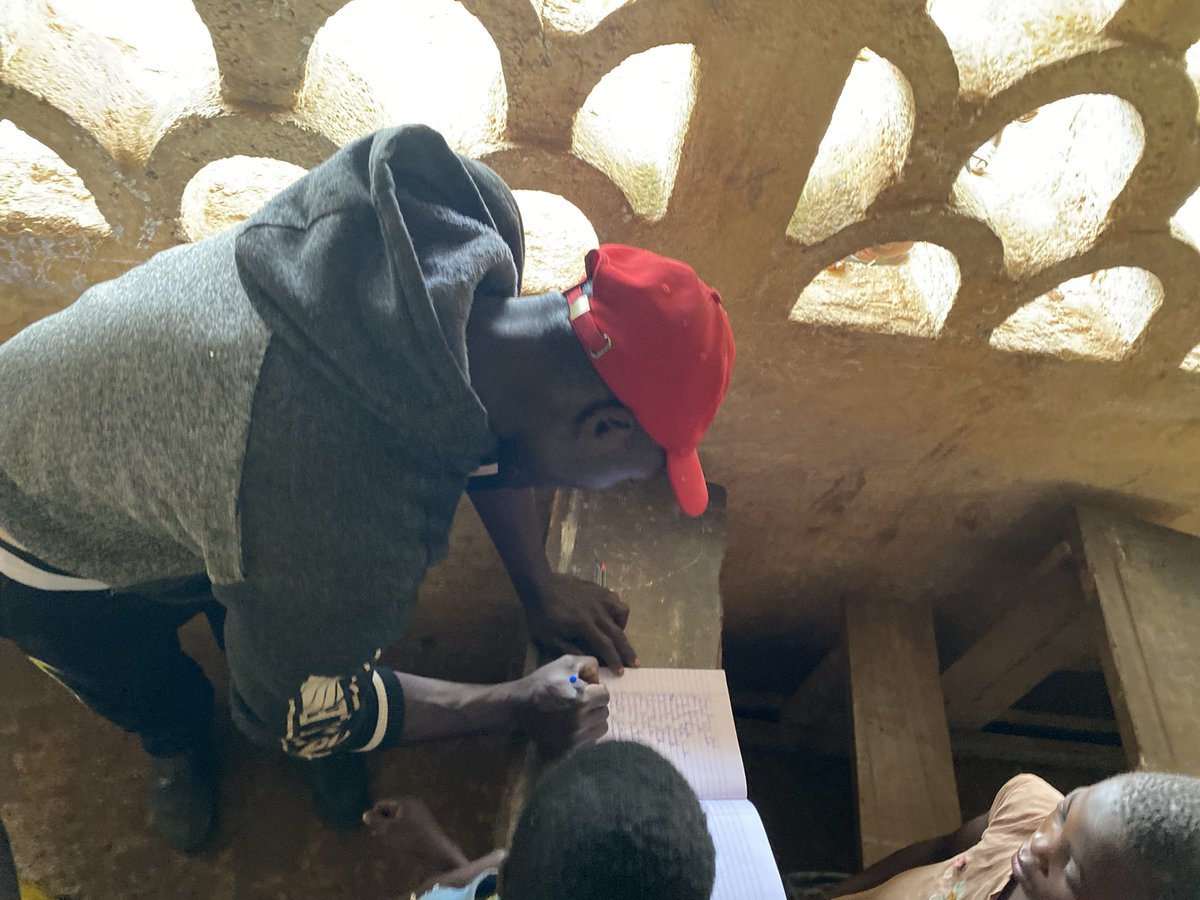 rugbwa's tweet photo. Proud to share that RUGBWA supported 86 girls' education by paying their school fees in Wabane - Lebialem division, SWR of Cameroon. Let's empower the girl child and fight GBV together! 
#GirlsEducation
#GenderEquality
@unicefcameroon @UN_Women @MenengageC @MenEngageAfrica https://t.co/AFyQpl39VP