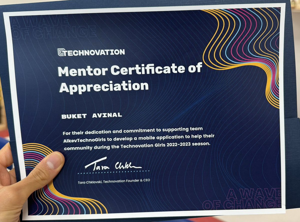 BuketpPolat's tweet image. Technovation mentör sertifikam 💚💙
#technovation2023
#technovationgirls
#worldsummit
#girlspower