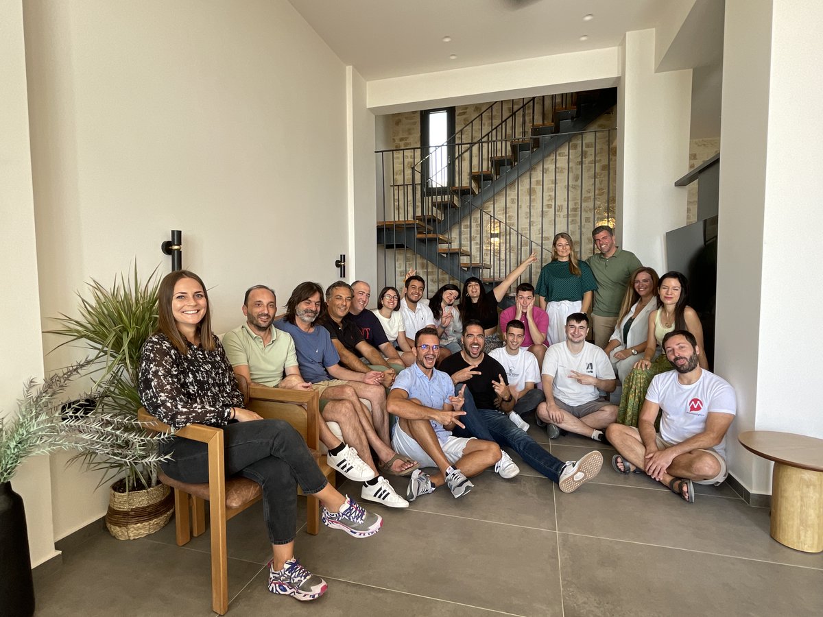 mentionlytics's tweet image. This is who we are. 🥰

Our 1st #TeamRetreat is officially over and we're stronger than ever. Cheers to the next one! 🥂

#teambonding #amazingteam