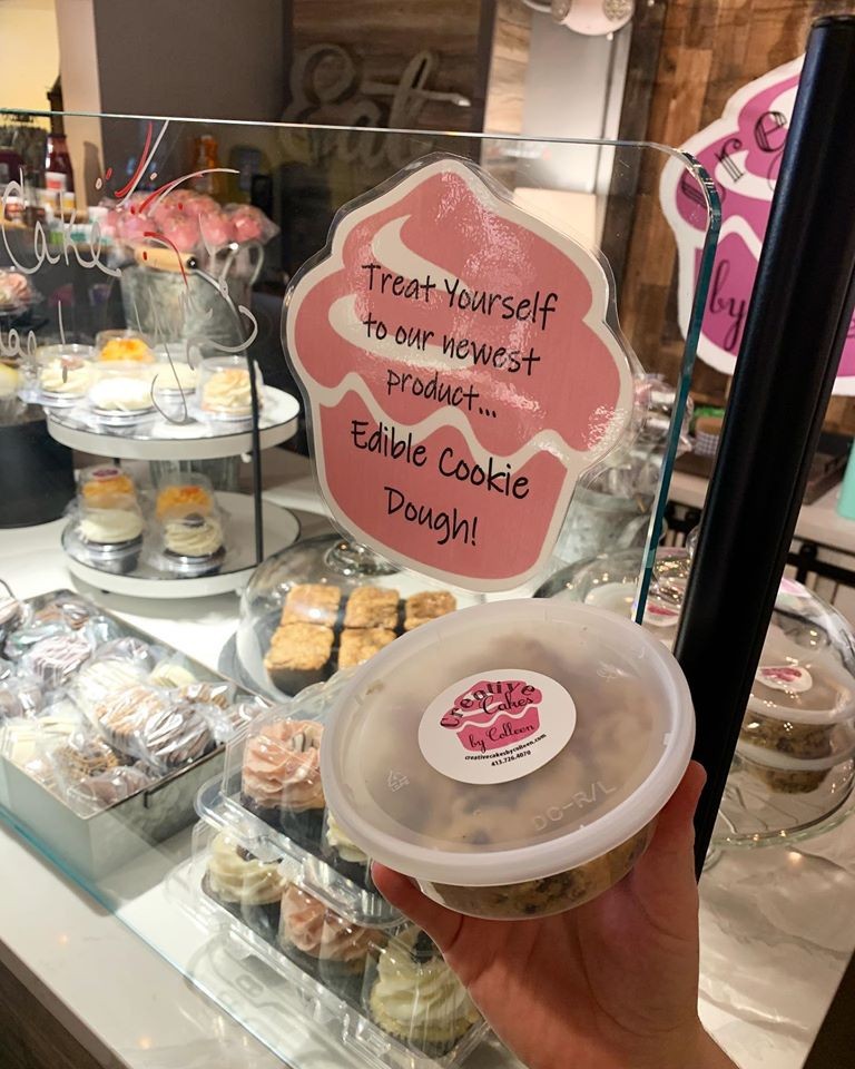 Happy #NationalDessertDay! #Dessert? Oh, Boy! Another day to call our own.  #cupcakes, #cookies,  #cakepops, plain, fancy, all delicious. Look, then touch and eat.  Happy, Happy!