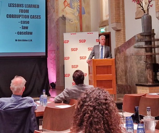 hjaruissen's tweet image. Goede bijeenkomst van
 @SGPInt vrijdag over thema integriteit. Inspirerende verhalen van partners uit diverse landen die strijden tegen corruptie en zich inzetten voor een betrouwbare overheid.
Belangrijke taak voor politici die opkomen voor #christelijke waarden!